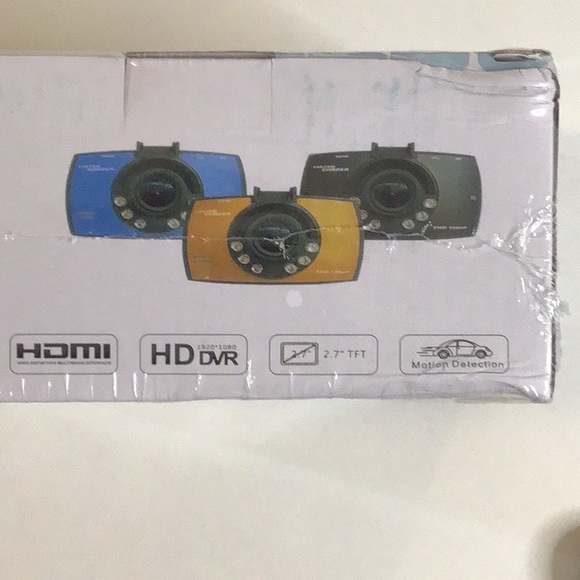 Source Unknown Black and Gold On-Dash Camera with HD Video - Picture 2 of 4